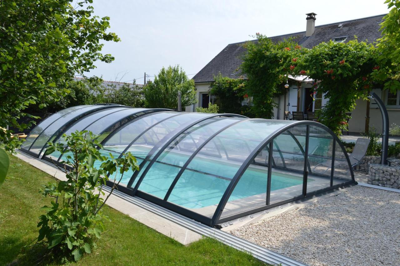 Au Coeur Du Bien-Etre, Gite Avec Piscine Chauffee Et Couverte, Spa, Sauna, Massages Monteaux Exterior photo